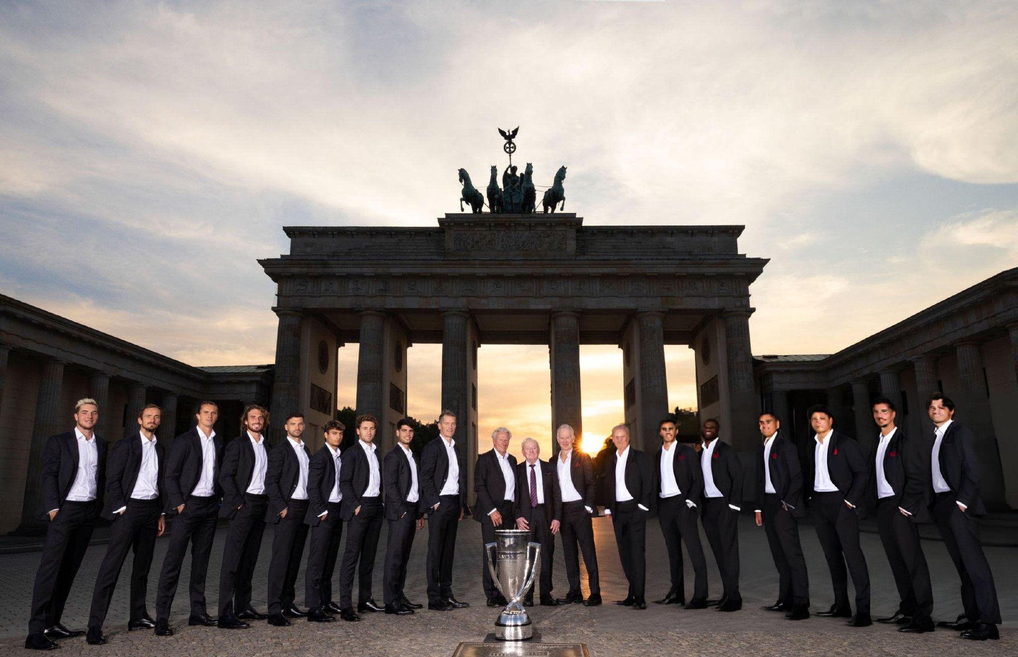 开云体育平台APP-拉沃尔杯碾压蒙特卡洛大师赛，蒂姆点燃赛场