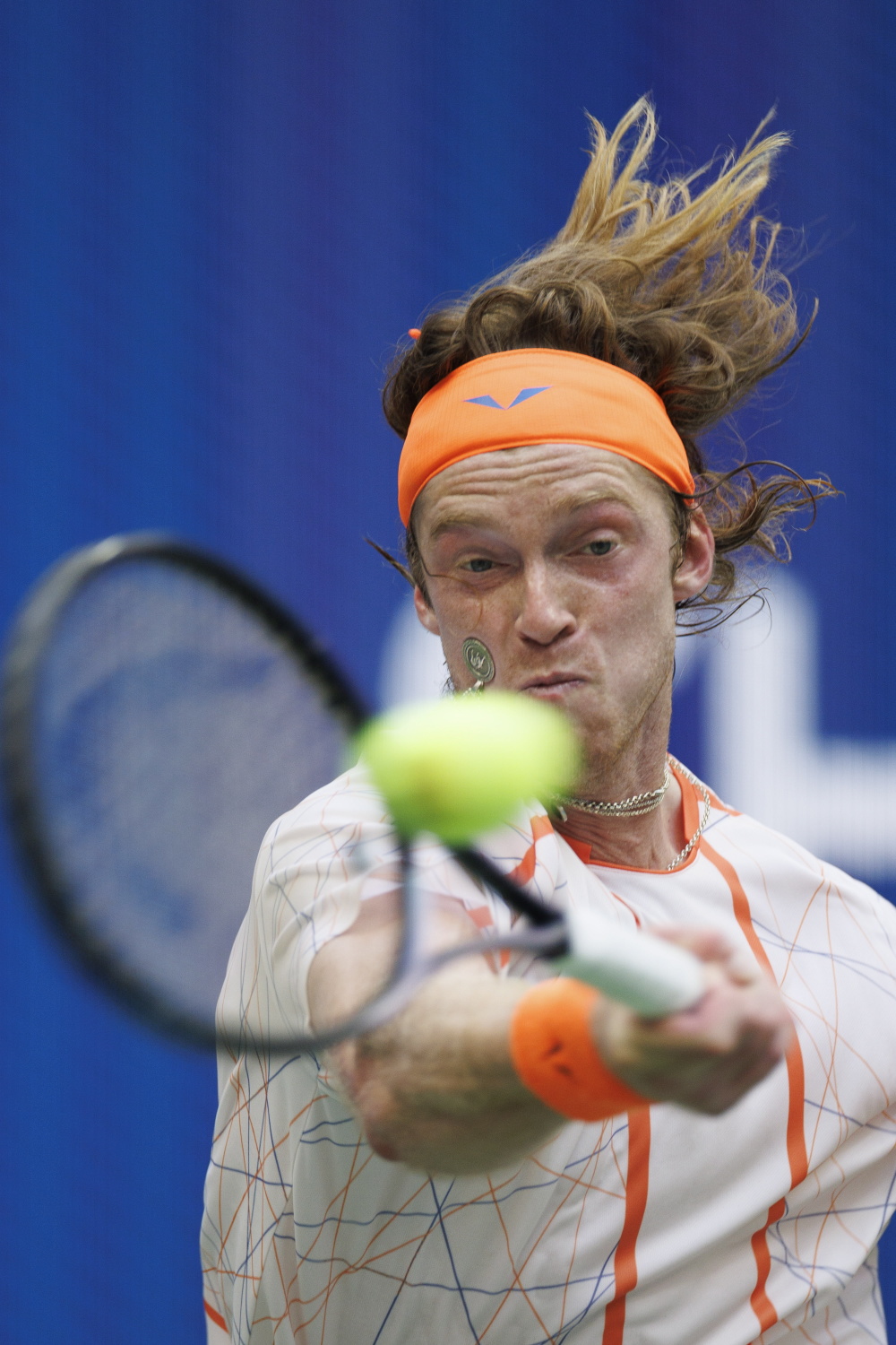 拉沃尔杯碾压美网，梅德韦杰夫点燃赛场