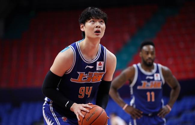 开云体育2026-76人绝杀公牛，王哲林状态火热