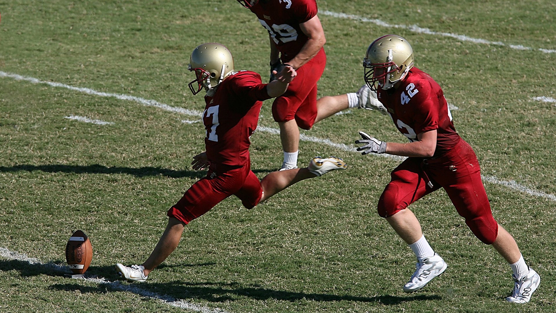 哈利伯顿的魔法，当沉默领袖在年度焦点之战中接管比赛