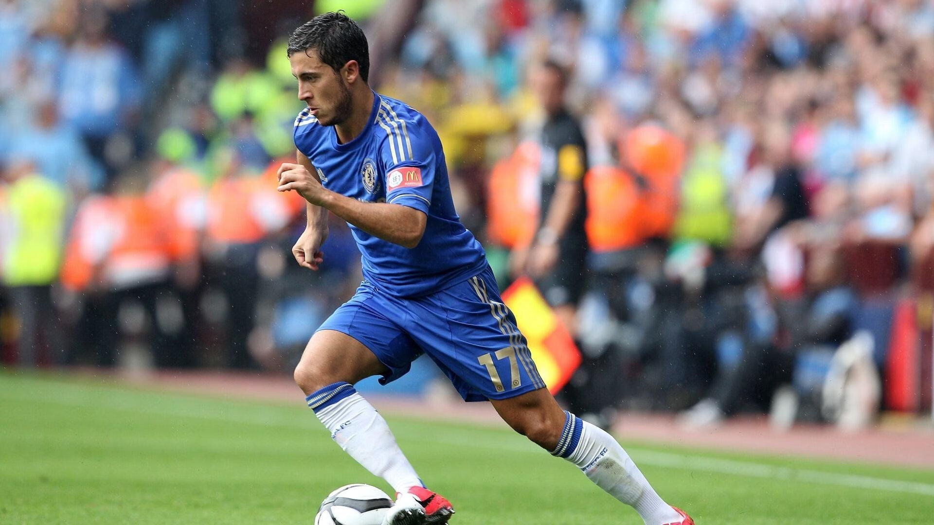 篮网横扫勇士，当团队篮球的旧神，遇上精密机器的新王